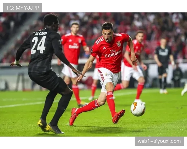 欧冠焦点战纽卡斯尔联主场对决本菲卡两队鏖战争夺晋级主动权